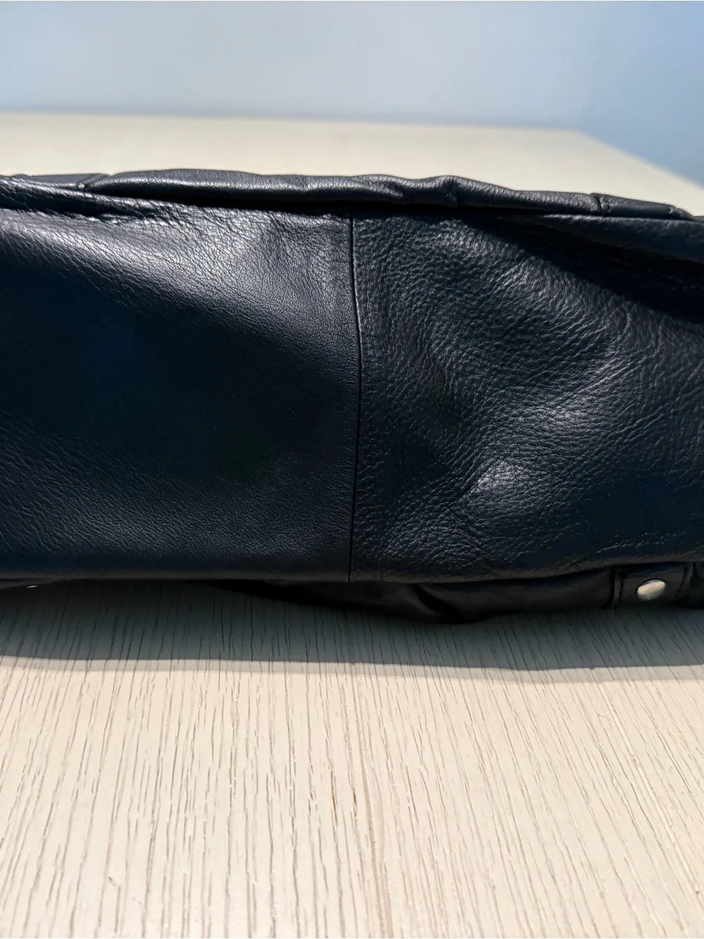 b. makowsky classic black